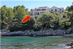 Apartments by the sea Jelsa