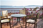 Apartments by the sea Seget Vranjica