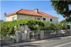 Apartments by the sea Orebic