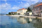 Apartments by the sea Orebic