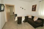 Cozy Apartment near Sea in Trogir