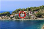 Apartments by the sea Cove Mikulina Luka