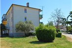 Apartments with WiFi Umag - 13436