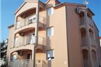 Apartment house Vodice (3596)