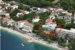 Beachfront Apartment Podgora (205-2)