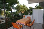 Apartments by the sea Jelsa