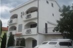 Apartments in Jadranovo 33549