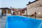 Countryside Holiday Home in sopot with Private Pool
