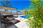 Villa Village Idylle with heated pool