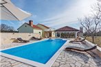 Peaceful Cottage in Benkovac with Swimming Pool