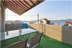 Apartment in Slatine with sea view
