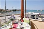 Beachfront Apartment Mira - Happy Rentals