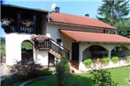 Apartment in Rakovica with terrace