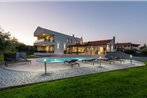 Villa Posidonia with sea view and surrounded by olive trees