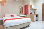 Residences by RedDoorz Syariah near Tebet Timur Dalam - Minimum Stay 7 Days