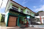 OYO Life 2884 Wisma Jatnika Syariah