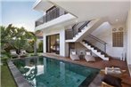 3 BEDR/3BATH POOL! CENTRAL Seminyak/BEACH