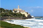 Elegant Jaffa Port Apartment