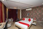 OYO 28439 Skylark Hotel