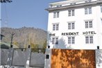 THE RESIDENT HOTEL
