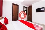 OYO 66577 Aakash Residency