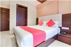 OYO 71452 Hotel Malad Grand