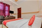 OYO Park View Guest House Near EDM Mall