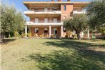 Quaint Apartment in Tuoro sul Trasimeno with Swimming Pool