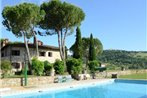Cosy Holiday Home in Radda in Chianti with Swimming Pool