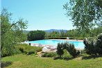Ideal apartment near Asciano with 2 Shared Swimming Pools
