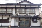 Uokagi Ryokan