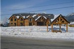 Kicking Horse River Lodge