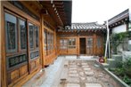 Nuri Hanok Guesthouse