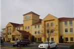 Holiday Inn Express & Suites - Locust Grove