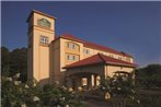 La Quinta Inn and Suites Norfolk Airport