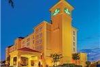 La Quinta Inn & Suites Arlington North Six Flags Drive