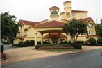 La Quinta Inn & Suites Atlanta Perimeter Medical Center