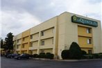 La Quinta Inn & Suites Columbia Northeast Fort Jackson