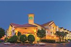 La Quinta Inn & Suites Dallas DFW Airport North