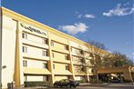 La Quinta Inn & Suites Raleigh Airport South