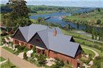 Lake Karapiro Lodge