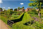 Leeds Castle Holiday Cottages