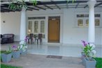 Kavindra Home Stay