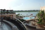 Lotus Luxor Hotel