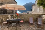 Villa Perast Apartment - Studio with very large terrace for couples or family