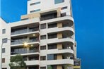 Meriton Serviced Apartments Waterloo