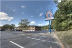 Motel 6-Branford