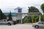 Motel 6-Warwick