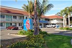 Motel 6-Santa Maria