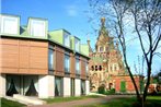 New Peterhof Hotel